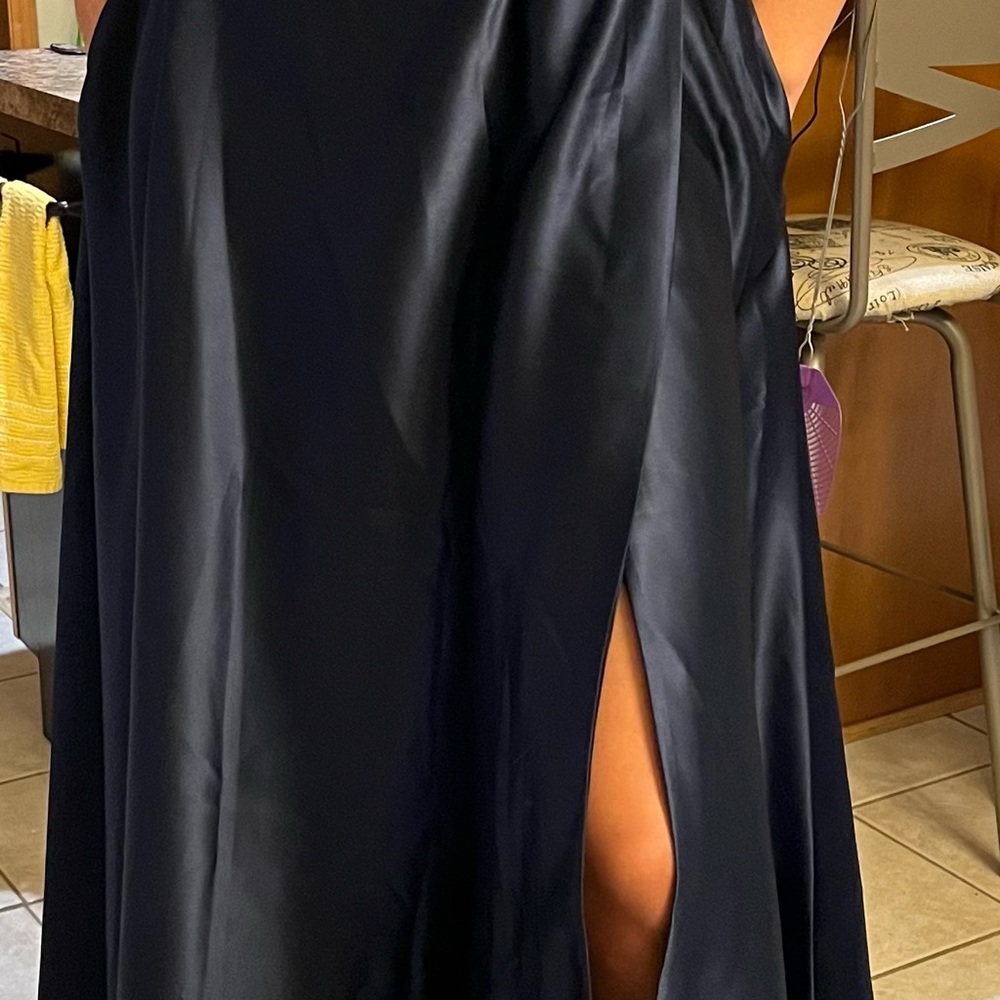 Women's navy blue Spaghetti Strap formal Dress Long with Pockets - Satin - Picture 3 of 7